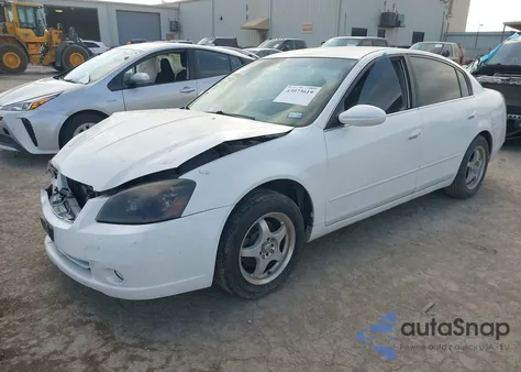 2006 Nissan Altima 2.5 S from USA, damaged, VIN 1N4AL11D86N317352